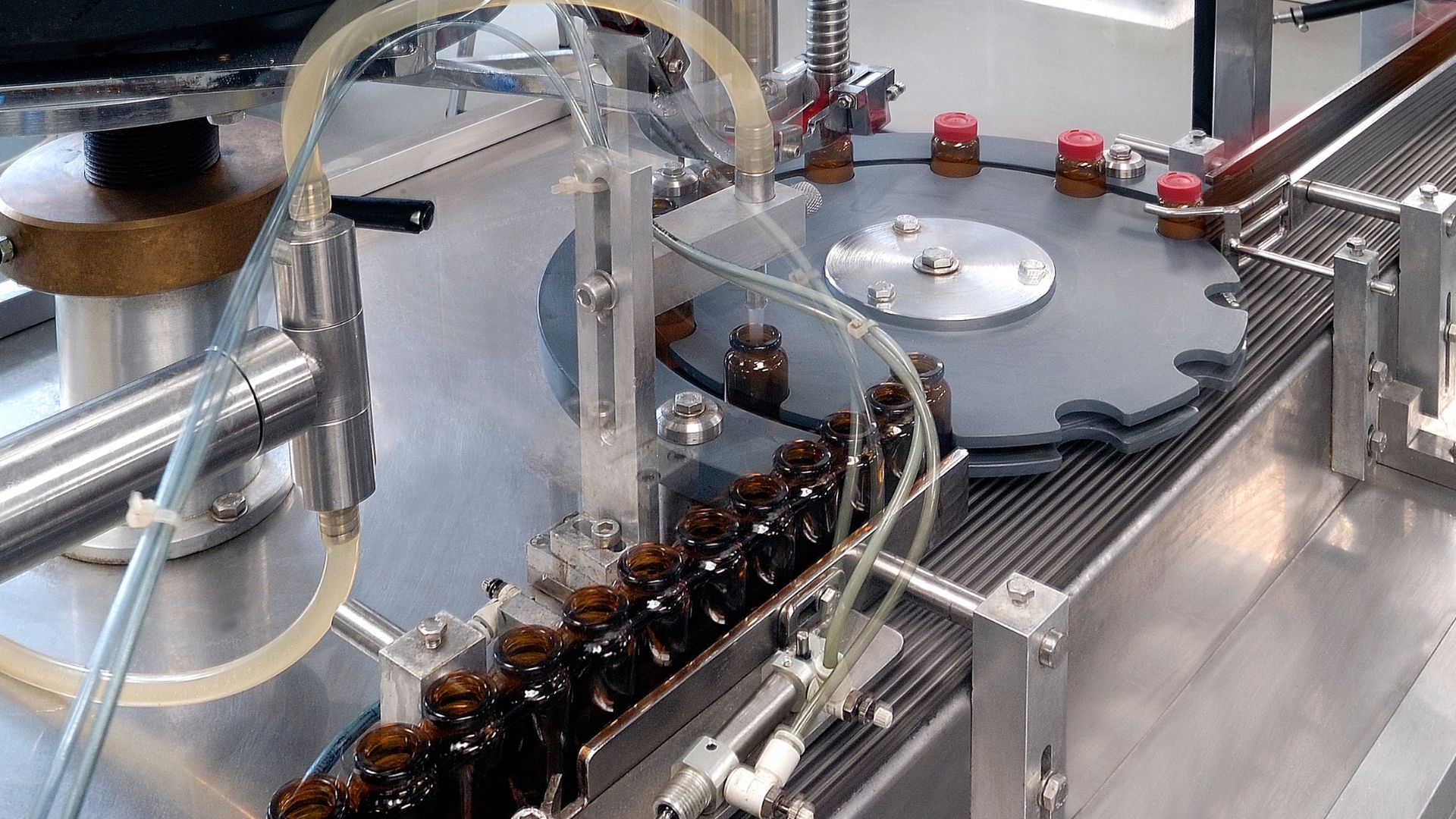 Slangen en pakkingen van siliconen: de voordelen van het materiaal in de procesindustrie